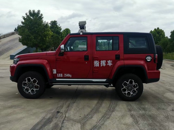 北汽四驱越野森林消防指挥车