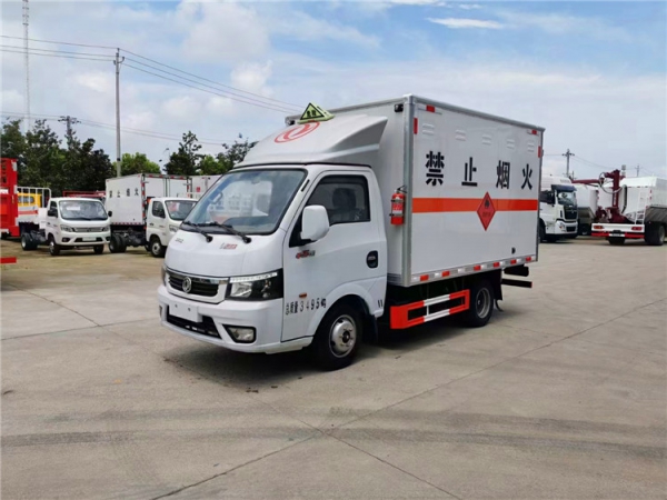 东风途逸危爆车（2t）